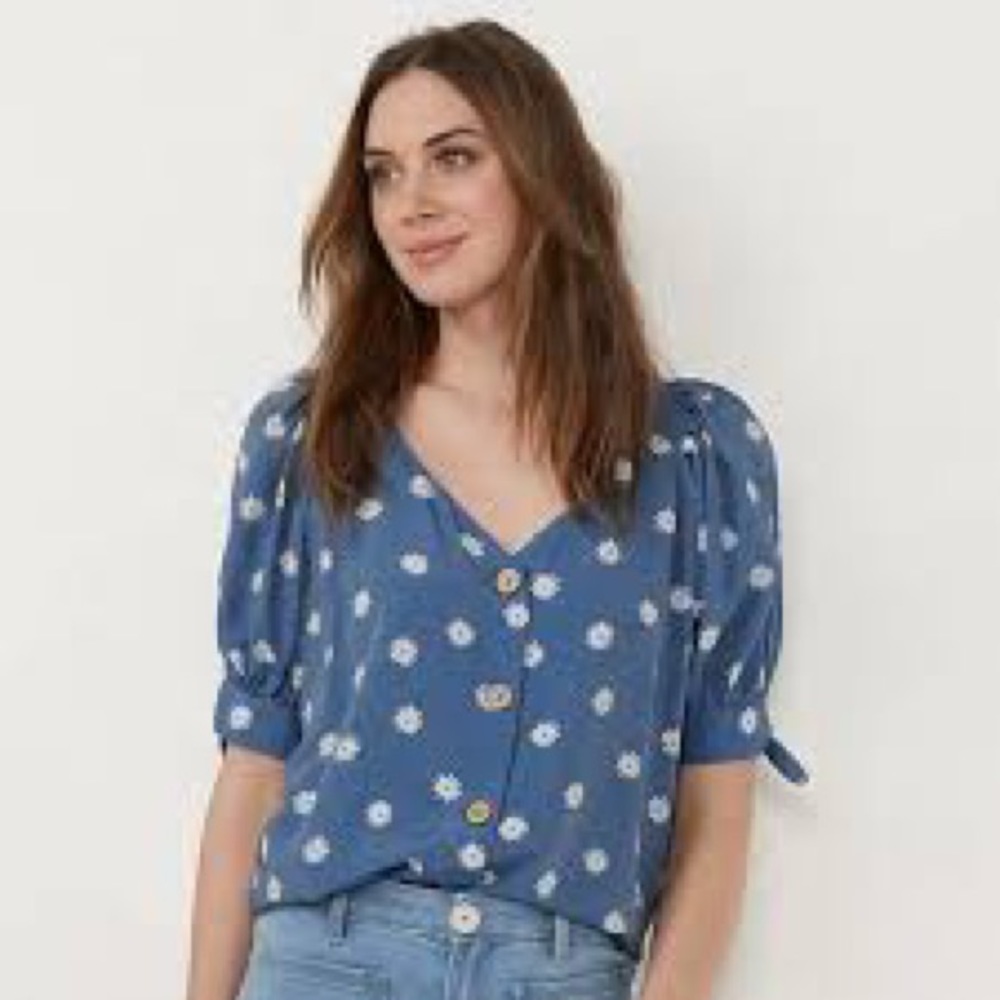 LC Lauren Conrad Daisy Top - Size XL